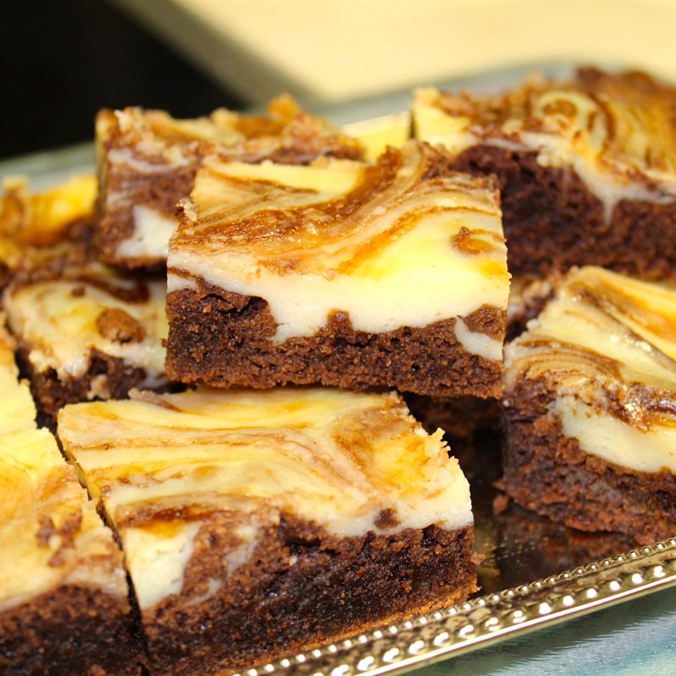 PHILLY Cheesecake Brownies 