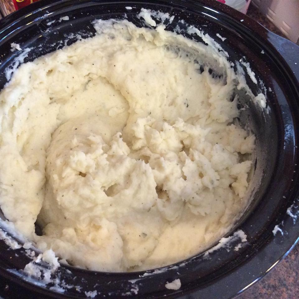 Slow Cooker Mashed Potatoes 