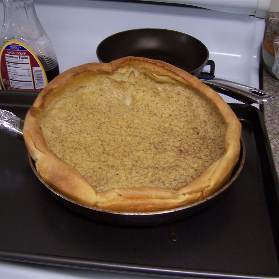 Aunt Edith's Baked Pancake 