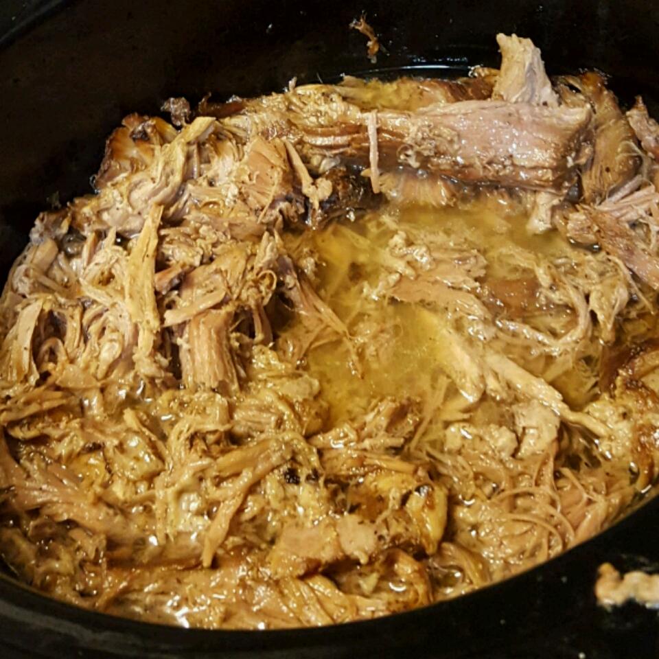 Kalua Pig in a Slow Cooker 