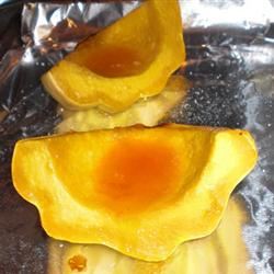 Baked Acorn Squash with Apricot Preserves 