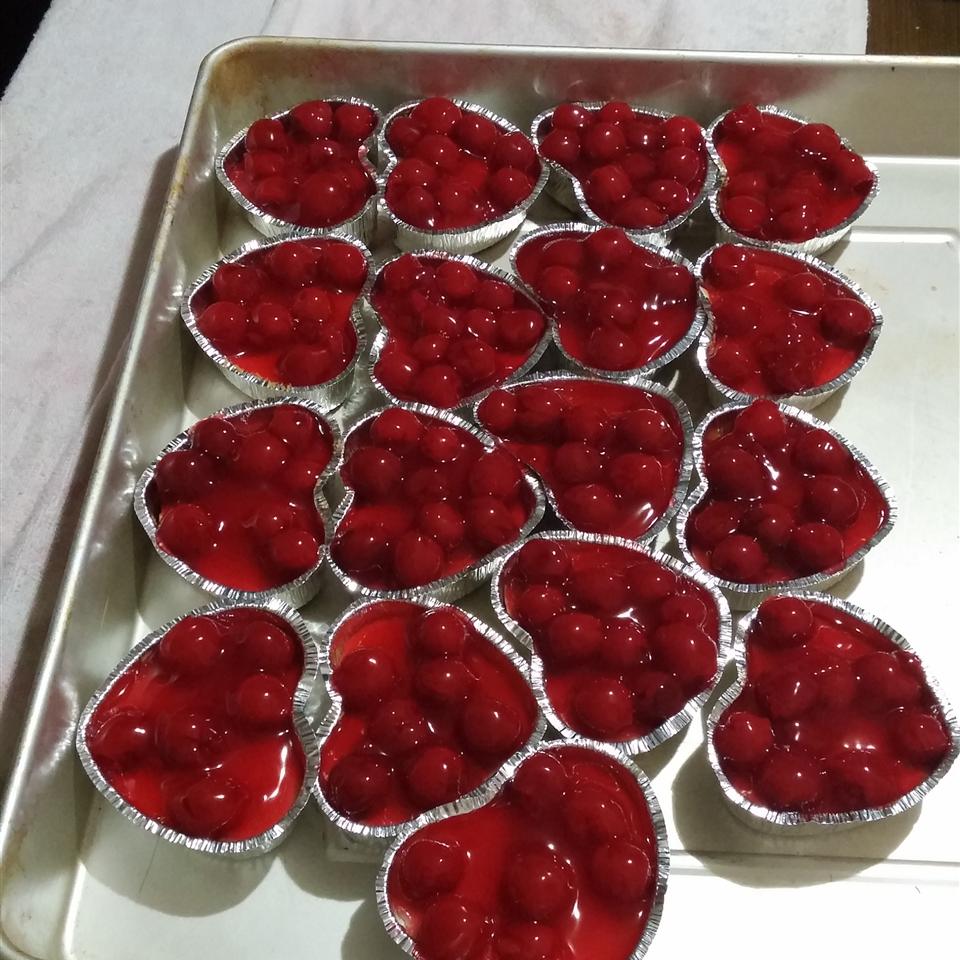 Cherry Cheesecake Cupcakes 