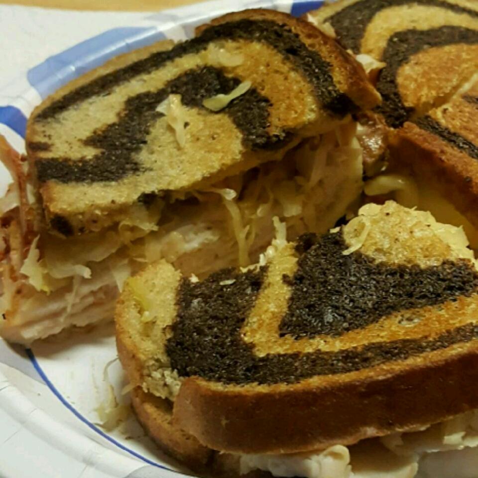 Grilled Turkey Reuben Sandwiches 