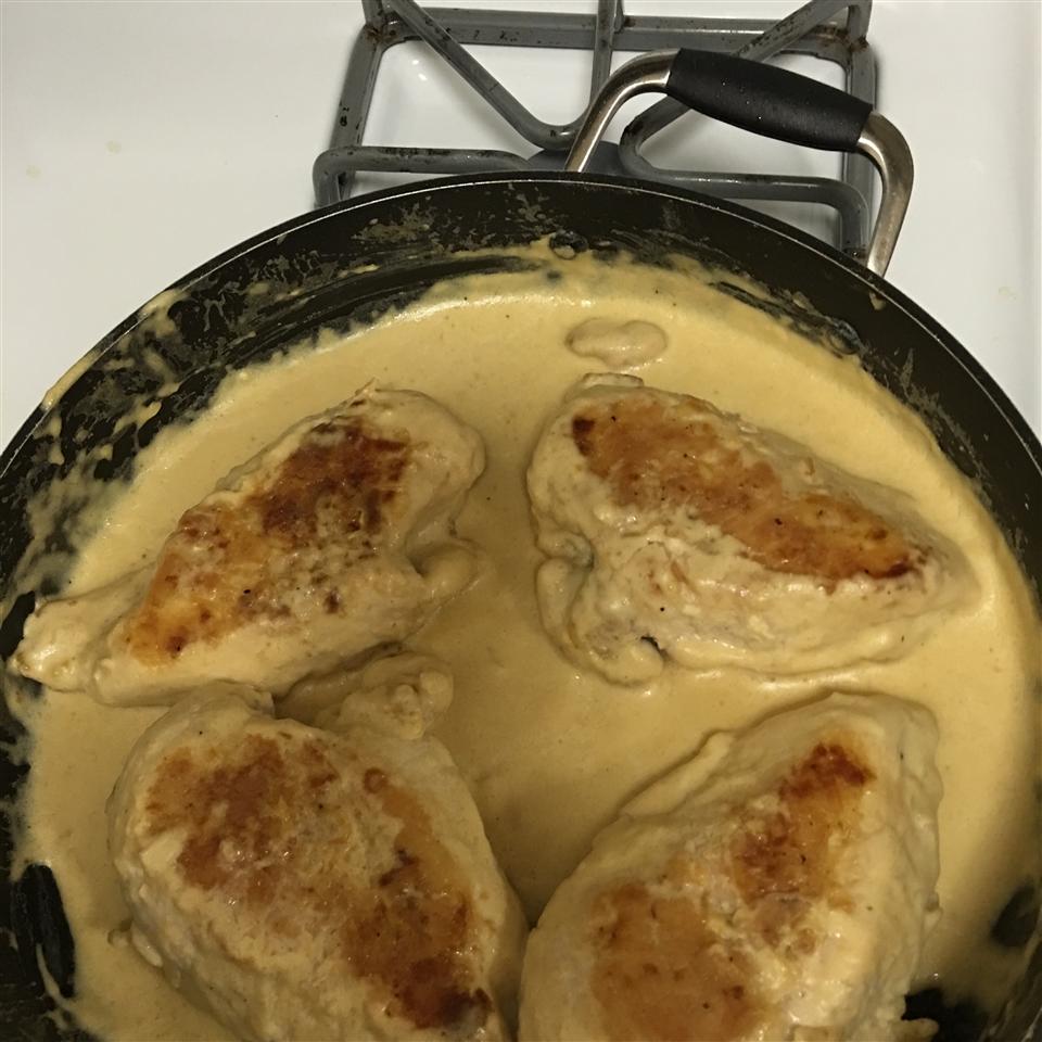 Chicken in Creamy Pan Sauce Misty Rodriquez