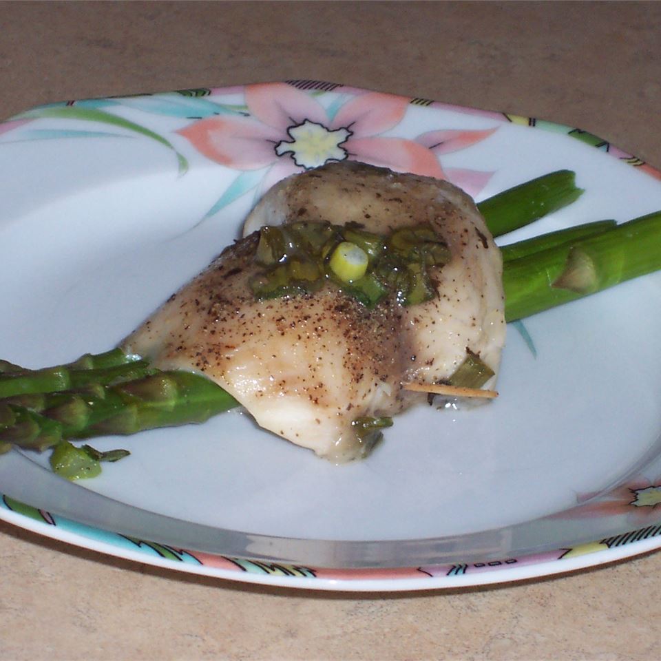 Tilapia Asparagus Bundles With White Wine Sauce s3nt4rmh3aven