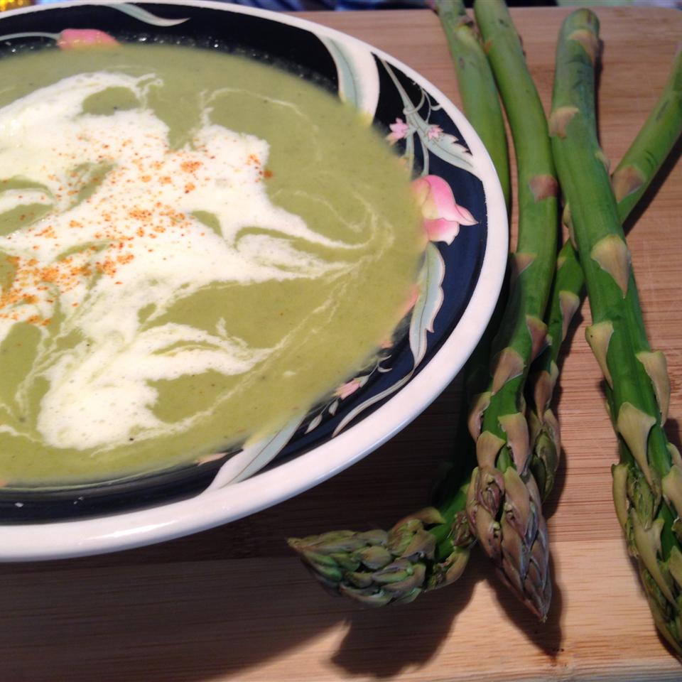 Chef John's Cream of Asparagus Soup 