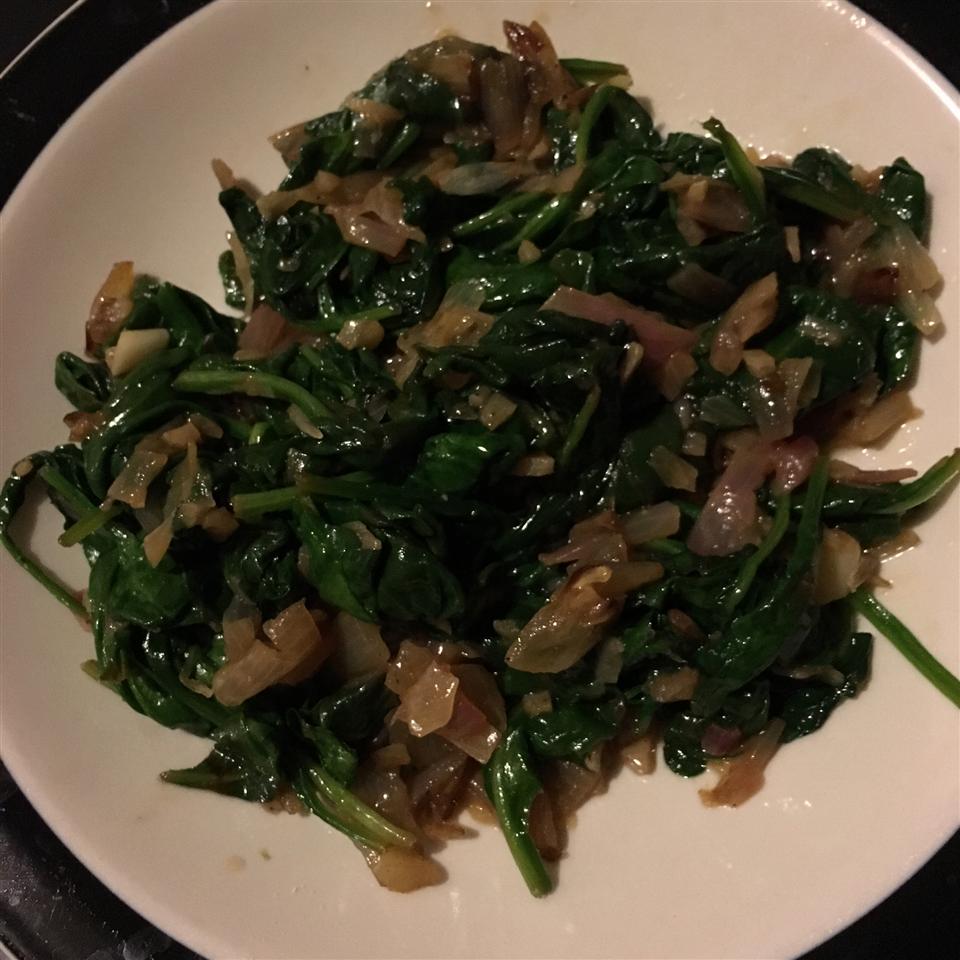 Fast and Easy Spinach with Shallots hope