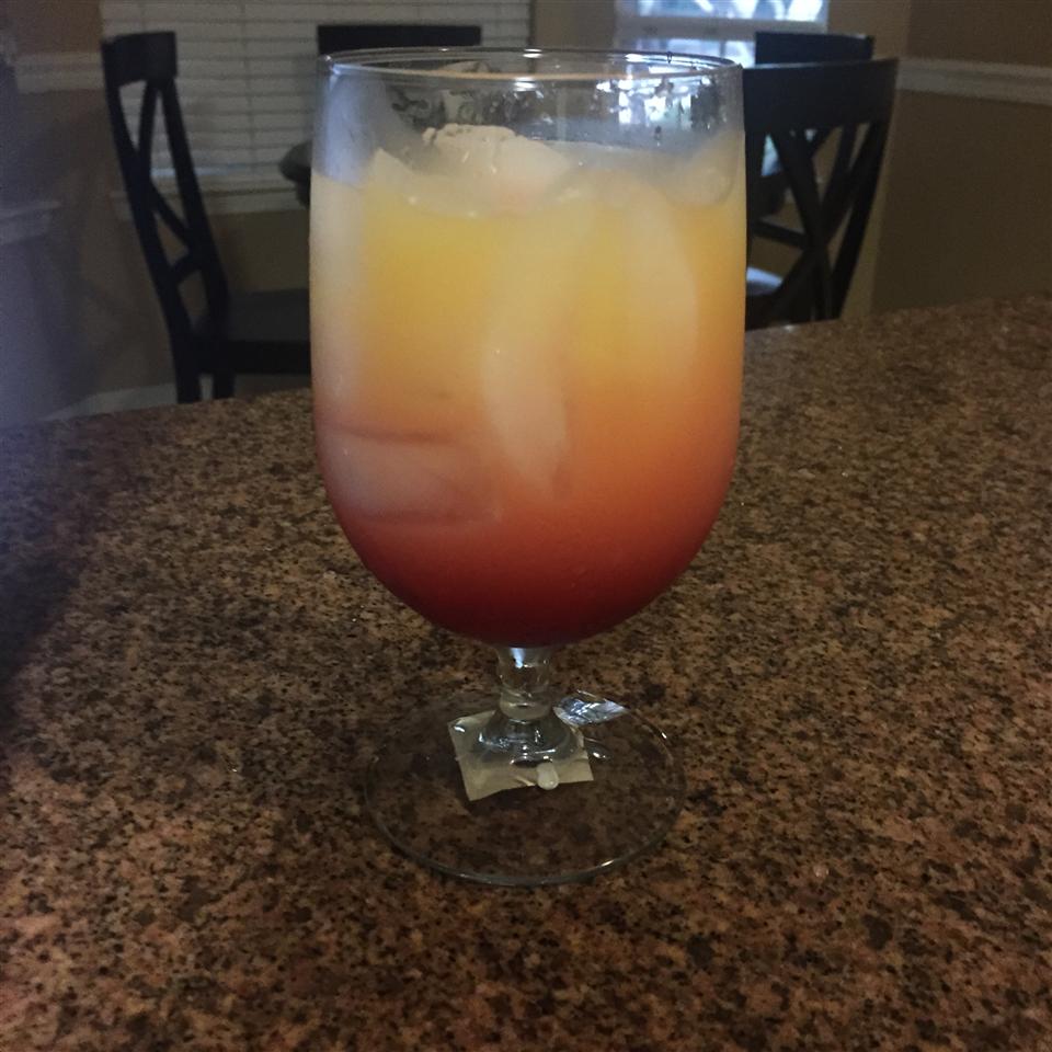 Tequila Sunrise Cocktail 