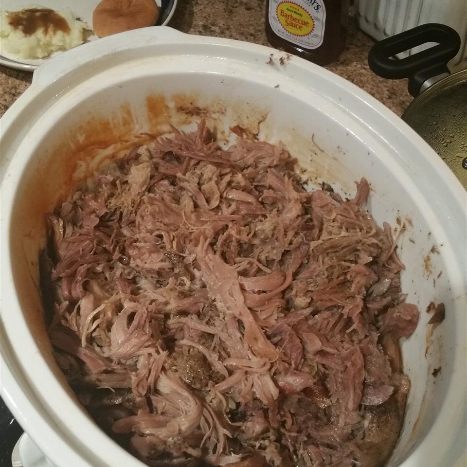 Easy Slow Cooker BBQ 