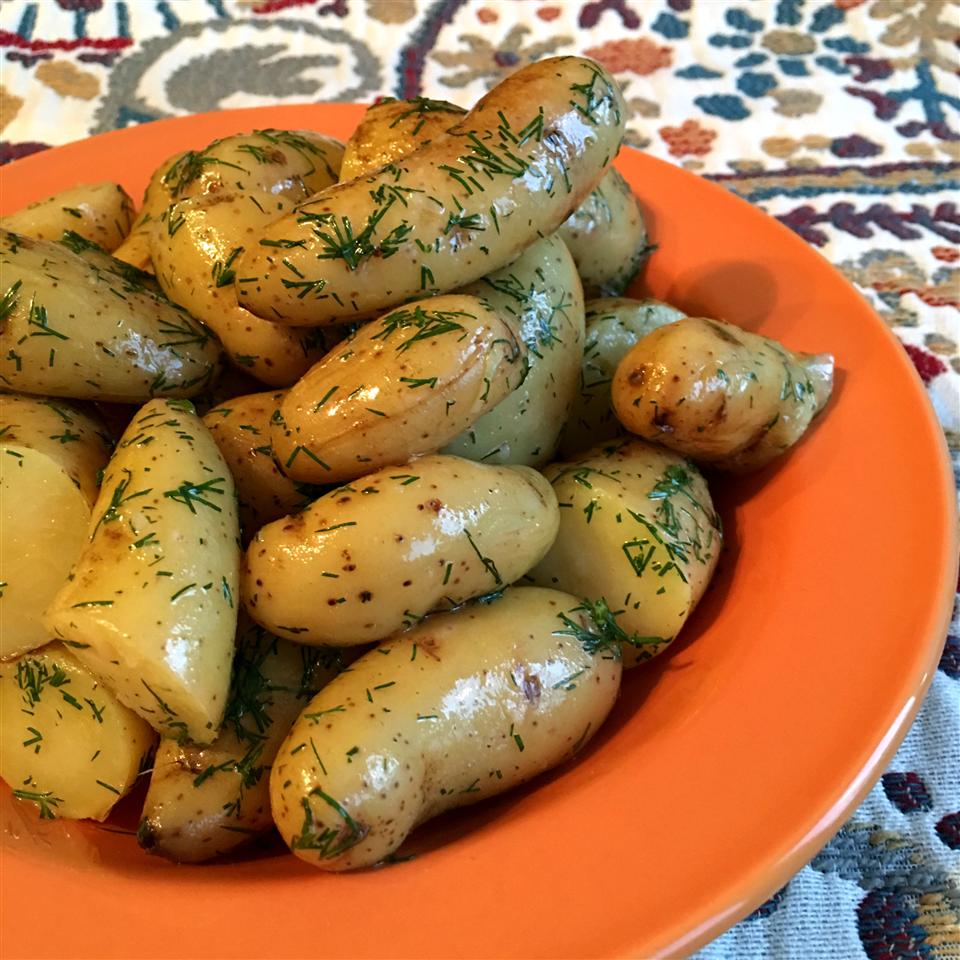 Garlic Dill New Potatoes Happyschmoopies