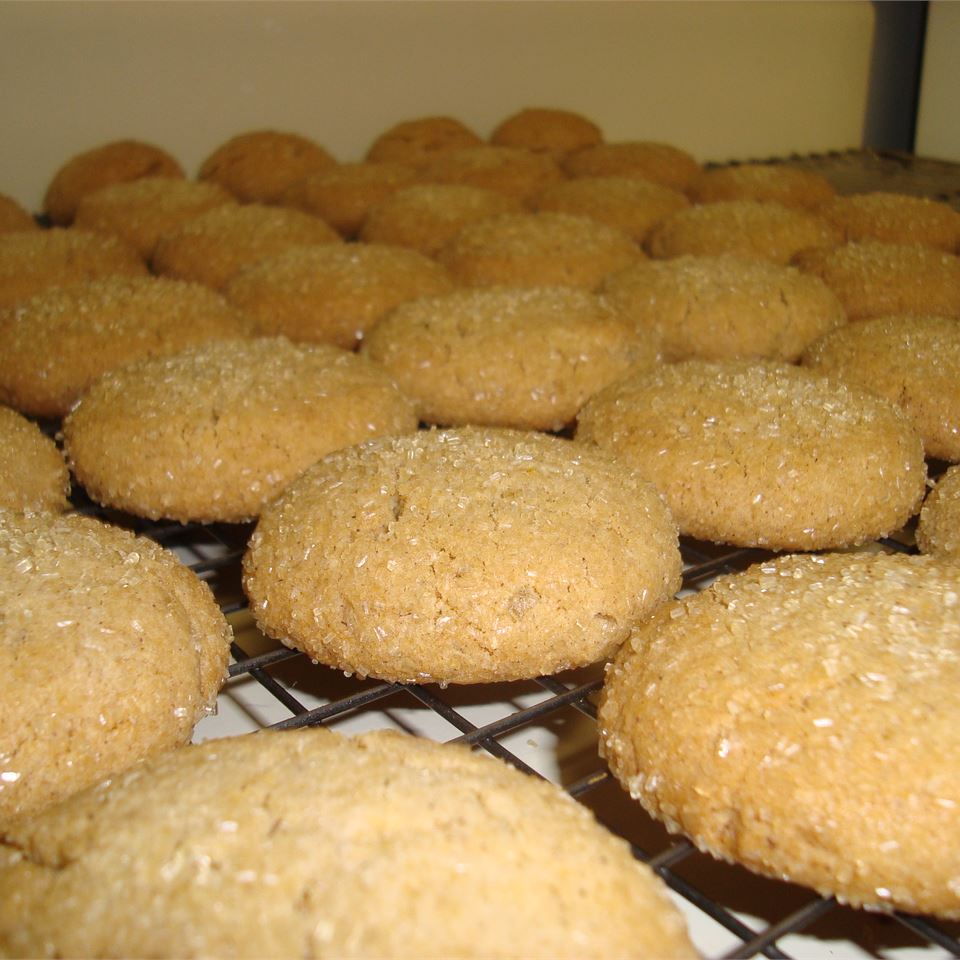 Spice Cookies with Crystallized Ginger