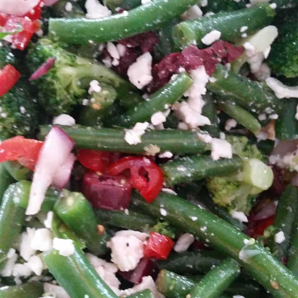 Marinated Green Beans with Olives, Tomatoes, and Feta 