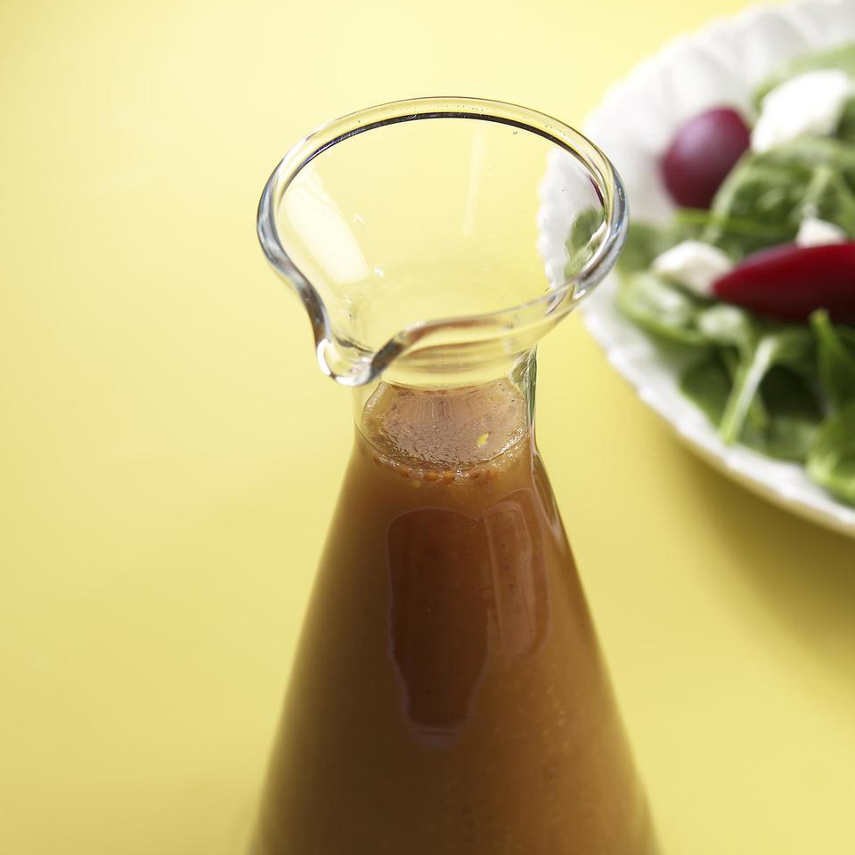 <p>Walnut oil is worth seeking out for this tasty dressing; store leftover oil in the refrigerator.</p>
                          