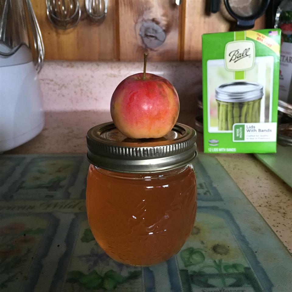 Mary Wynne's Crabapple Jelly 