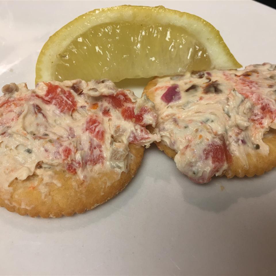 RITZ "Everything" Bites with Lox and Schmear