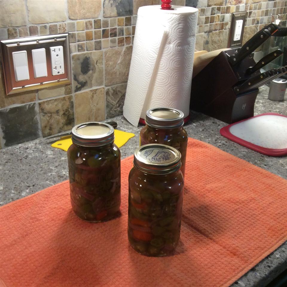 Pickled Hot Peppers 