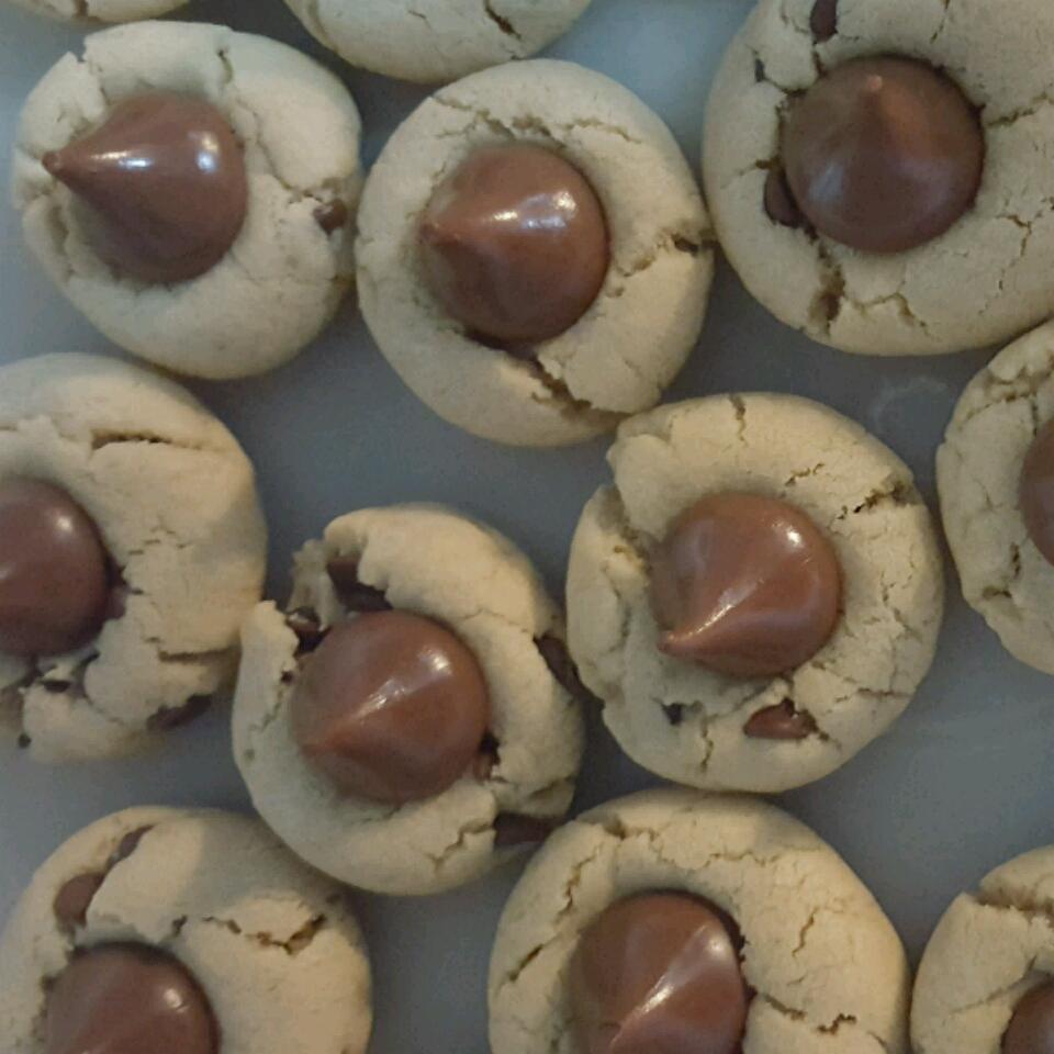 Soft Peanut Butter Cookies 