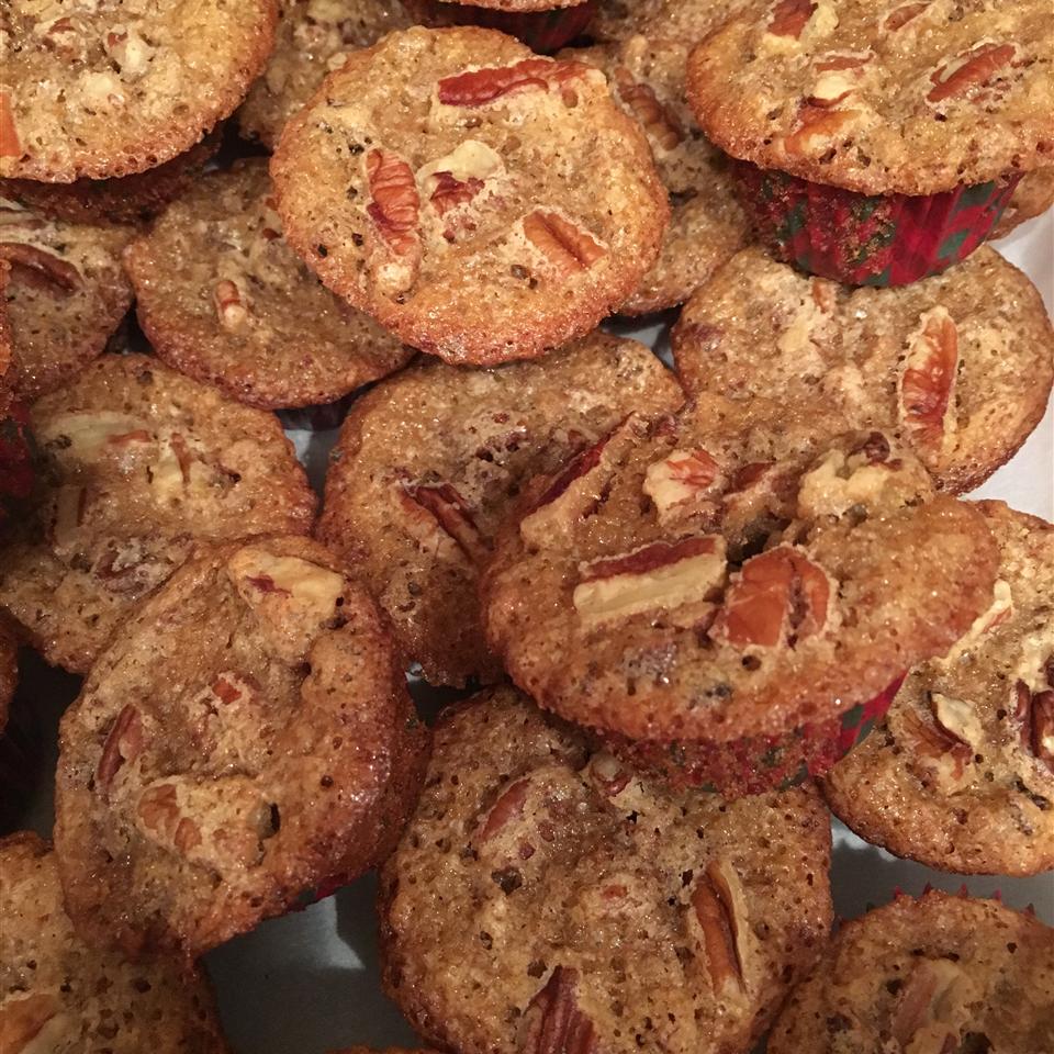 Mini Pecan Pie Muffins 