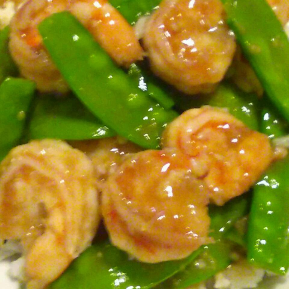 Stir-Fried Shrimp with Snow Peas and Ginger 
