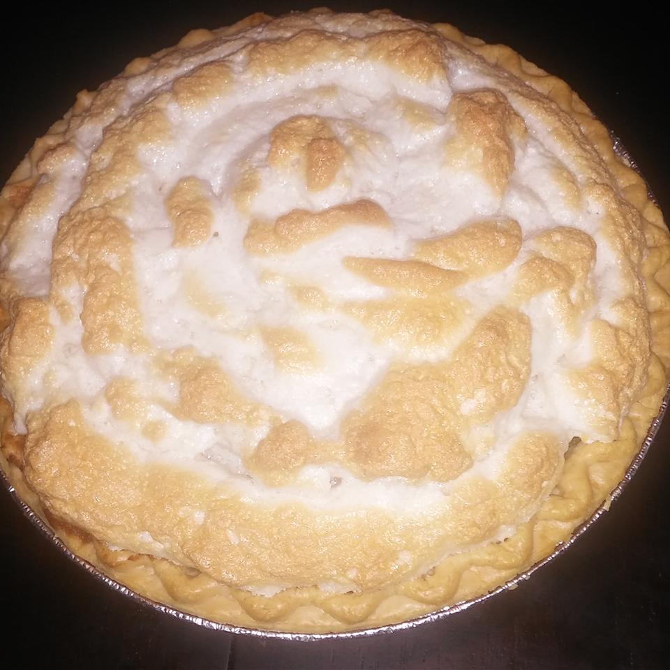 Grandaddy's Sweet Potato Meringue Pie 