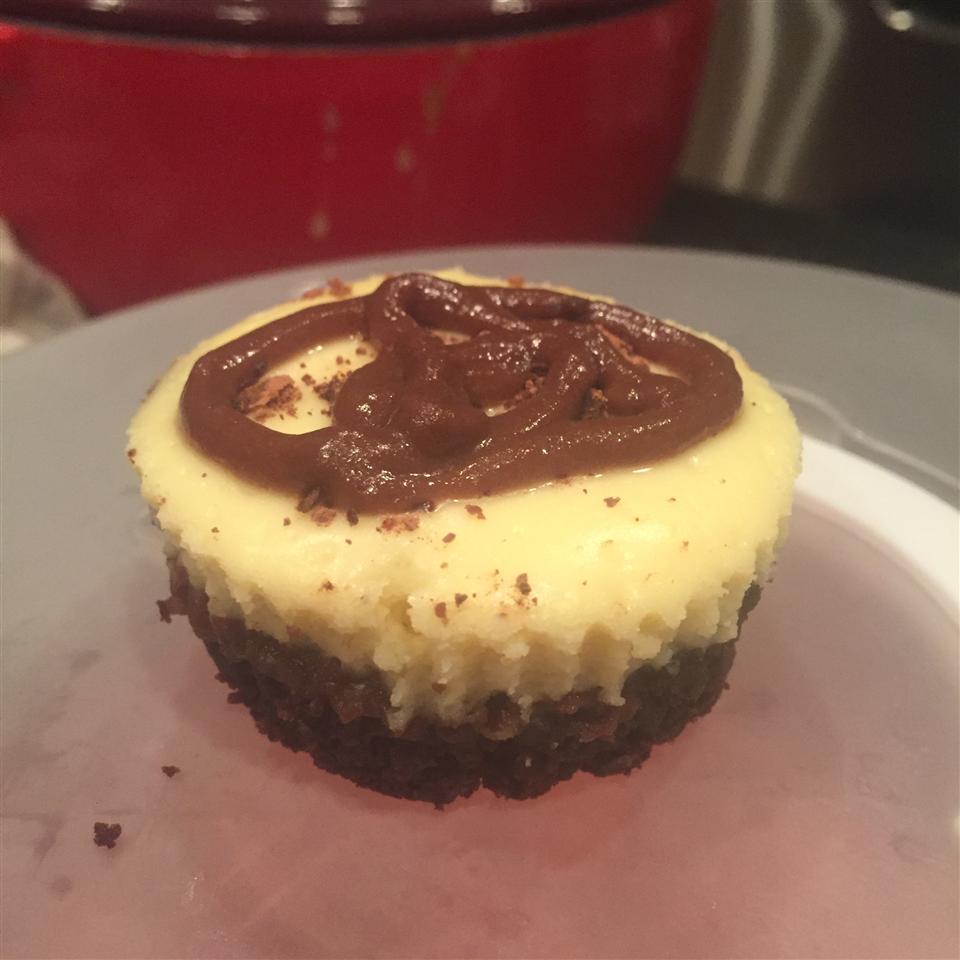 Mini Chocolate Hazelnut Cheesecakes 