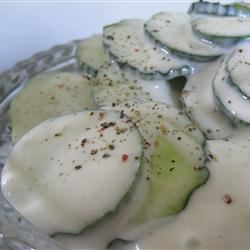 Cucumbers in Sour Cream 