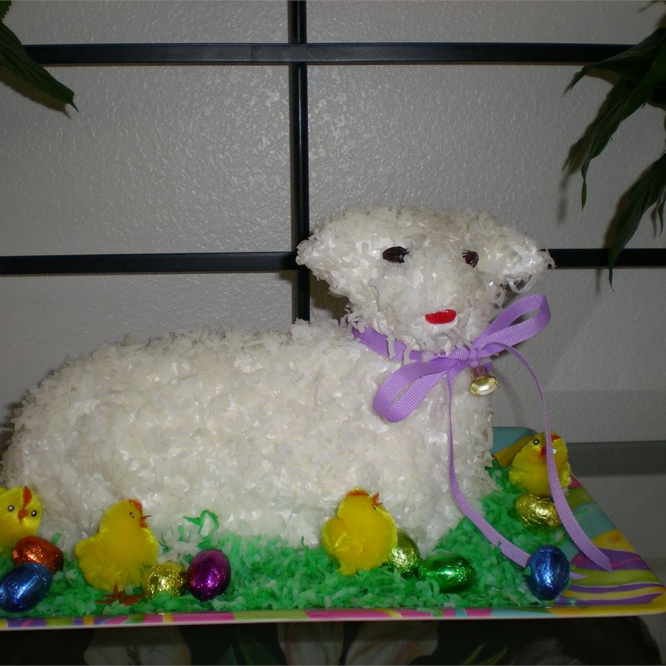 Easter Lamb Pound Cake firstmuv
