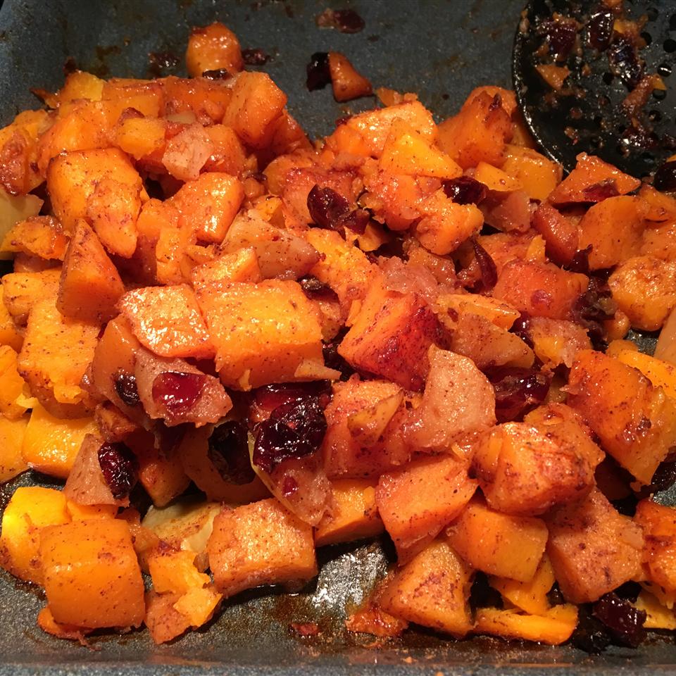 Butternut Squash with Apple and Cranberries 