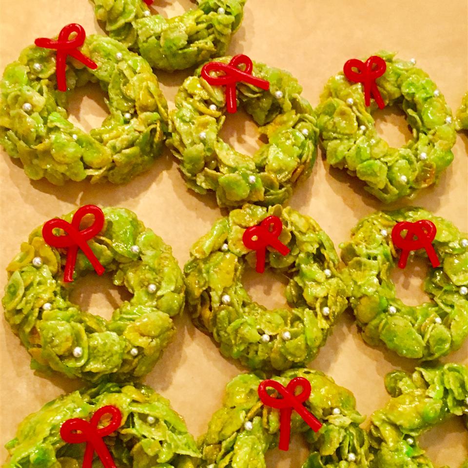Frosted Christmas Wreath Cookies taral