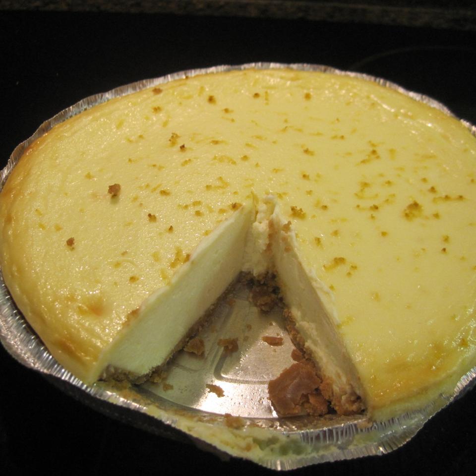 PHILLY Lemon Cheesecake 