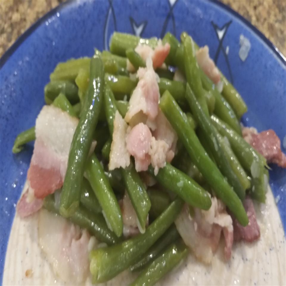 Pressure Cooker Southern-Style Green Beans and Bacon