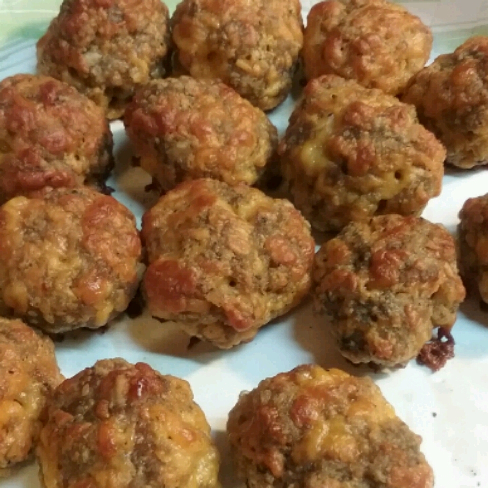 Easy Sausage Cheese Balls 