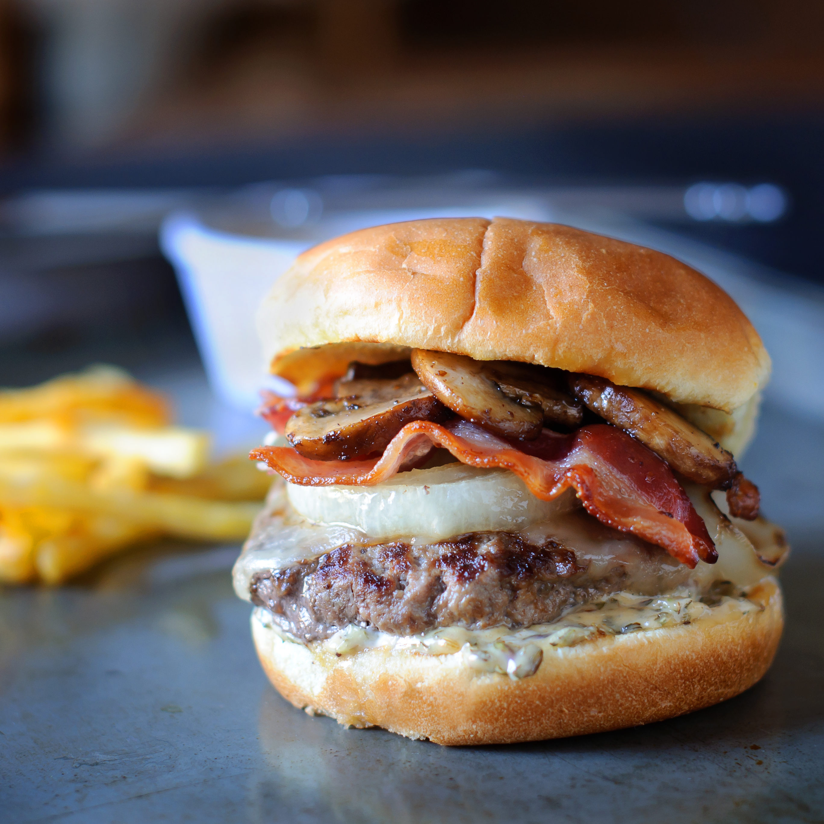 Bacon-Mushroom-Swiss Burger 