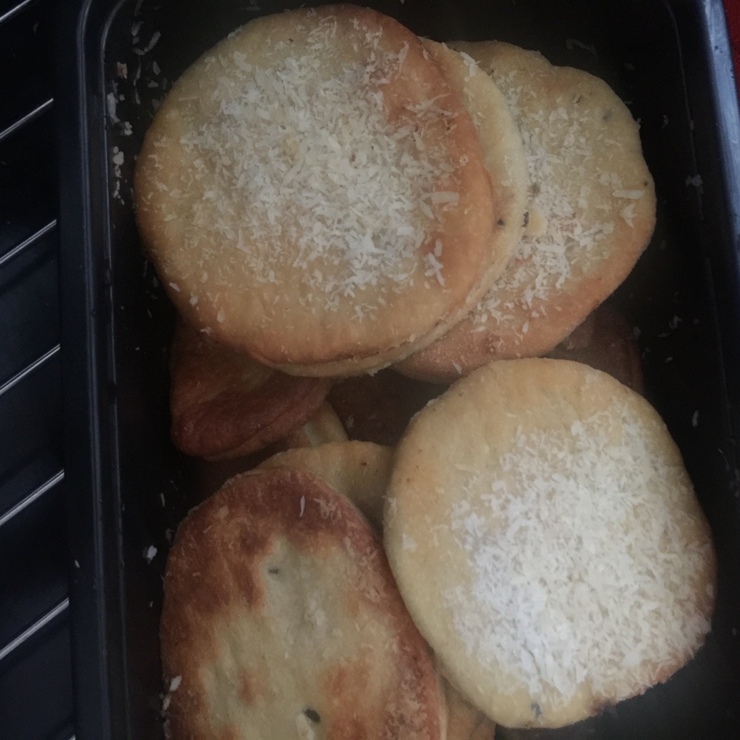 Chewy Crispy Coconut Cookies 
