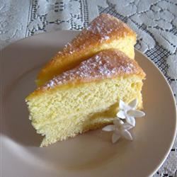 Egg-Yolk Sponge Cake 