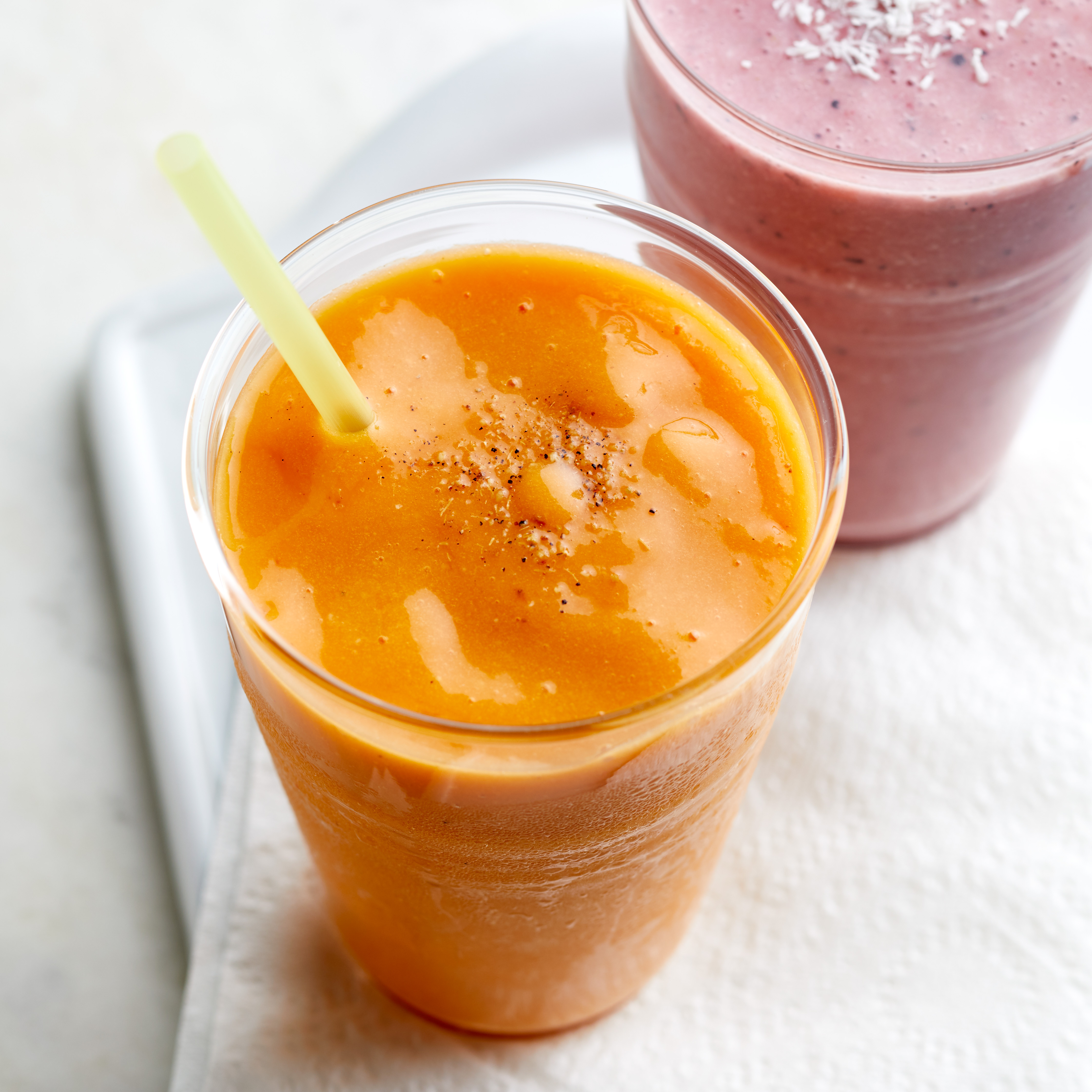 <p>Red lentils are a sneaky source of plant-based protein in this healthy smoothie recipe. The lentils add 3 grams more protein than an equal-size portion of nonfat plain yogurt and 4 grams more fiber than a typical serving of protein powder.</p>
                          
