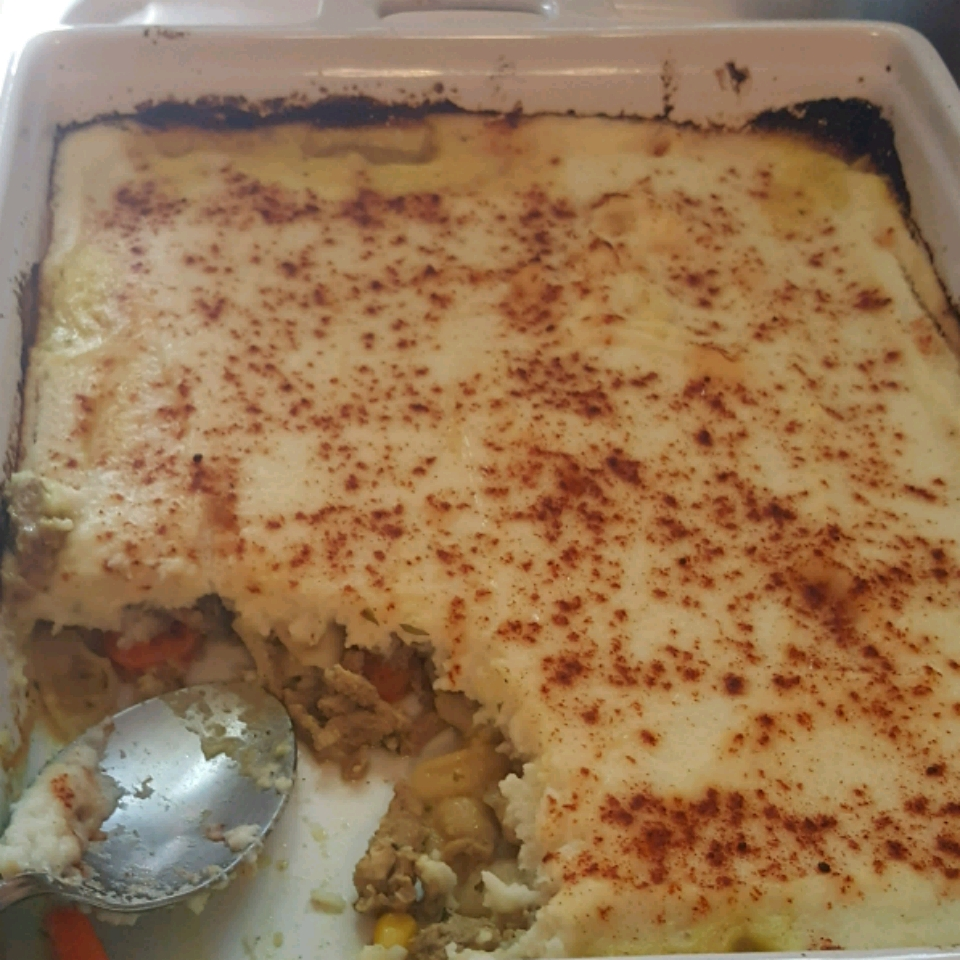 Tasty Shepherd's Pie with Mashed Cauliflower and Ground Turkey Meggan Ingles