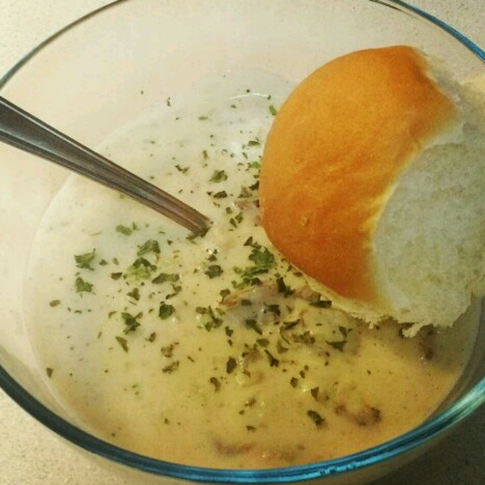 Cindy's Awesome Clam Chowder 