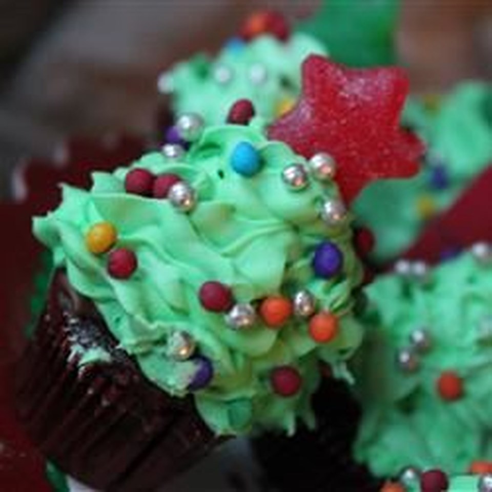 Christmas Tree Mini Cupcakes AllrecipesPhoto