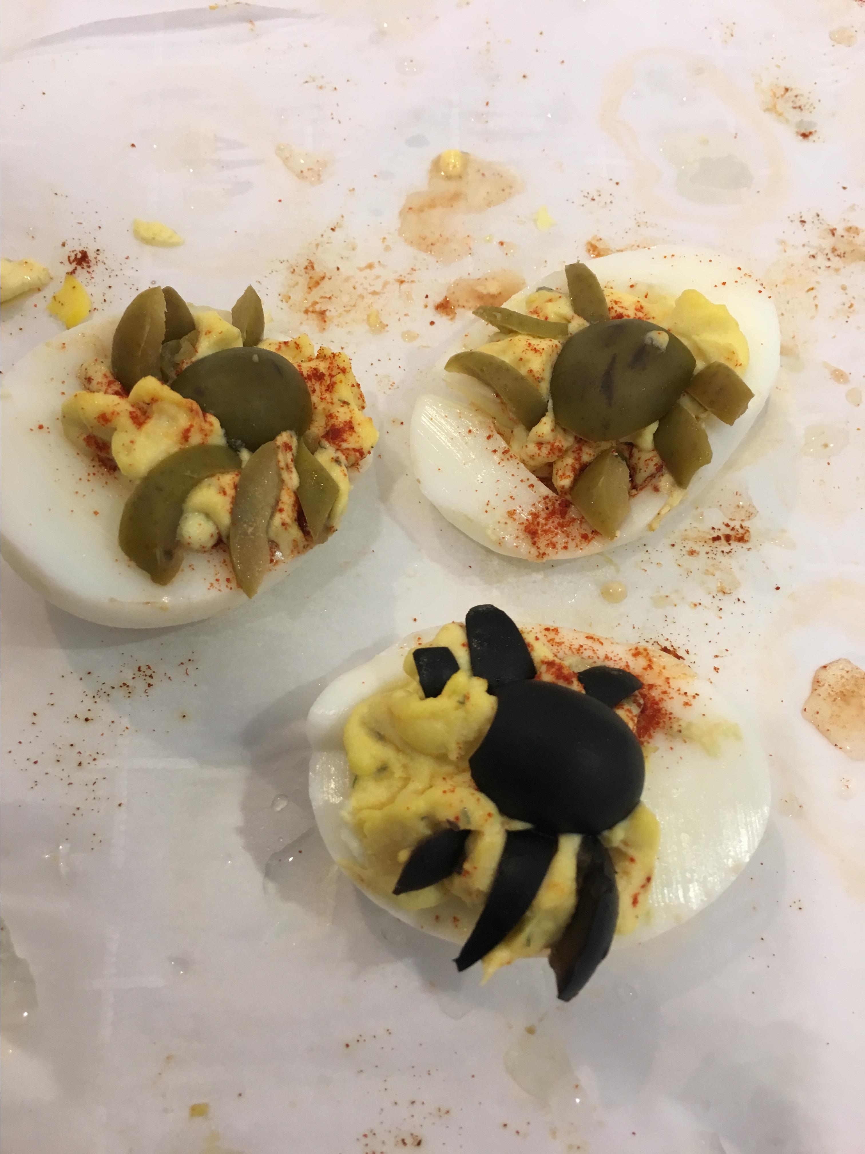 Spider Deviled Eggs for Halloween 