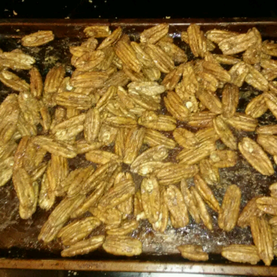 Old-Fashioned Roasted Pecans 