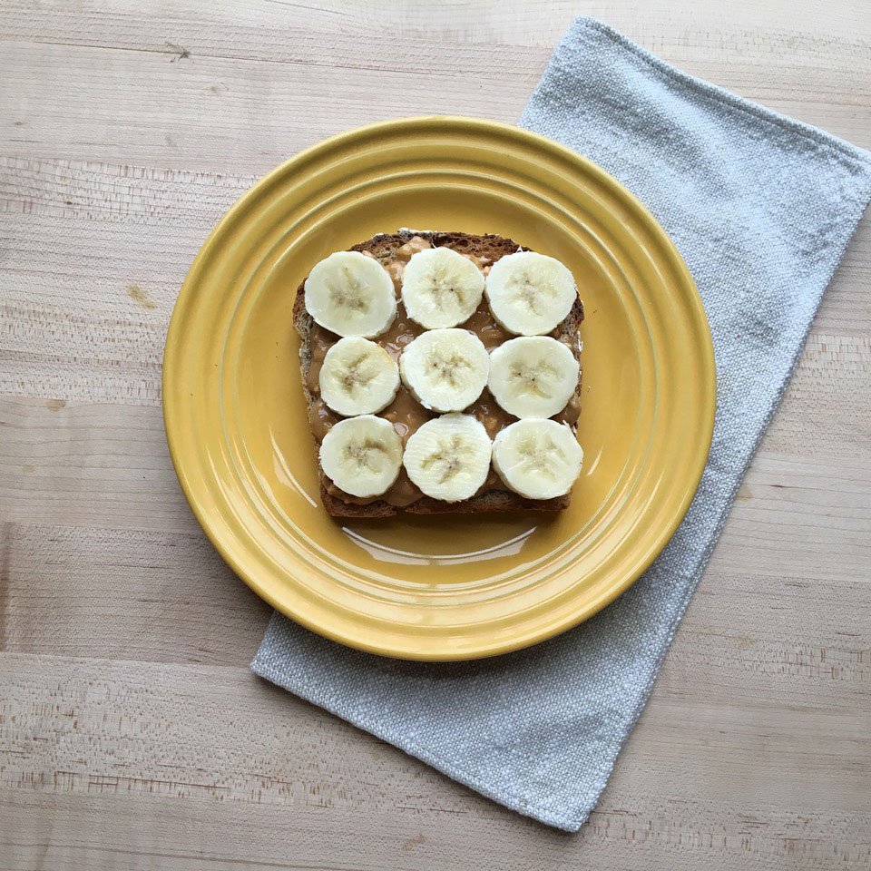 <p>Jelly is delicious, but nothing beats the natural sweetness of a nutritious banana. It's the perfect addition to creamy peanut butter and a crisp slice of fiber-rich toast.</p>
                          