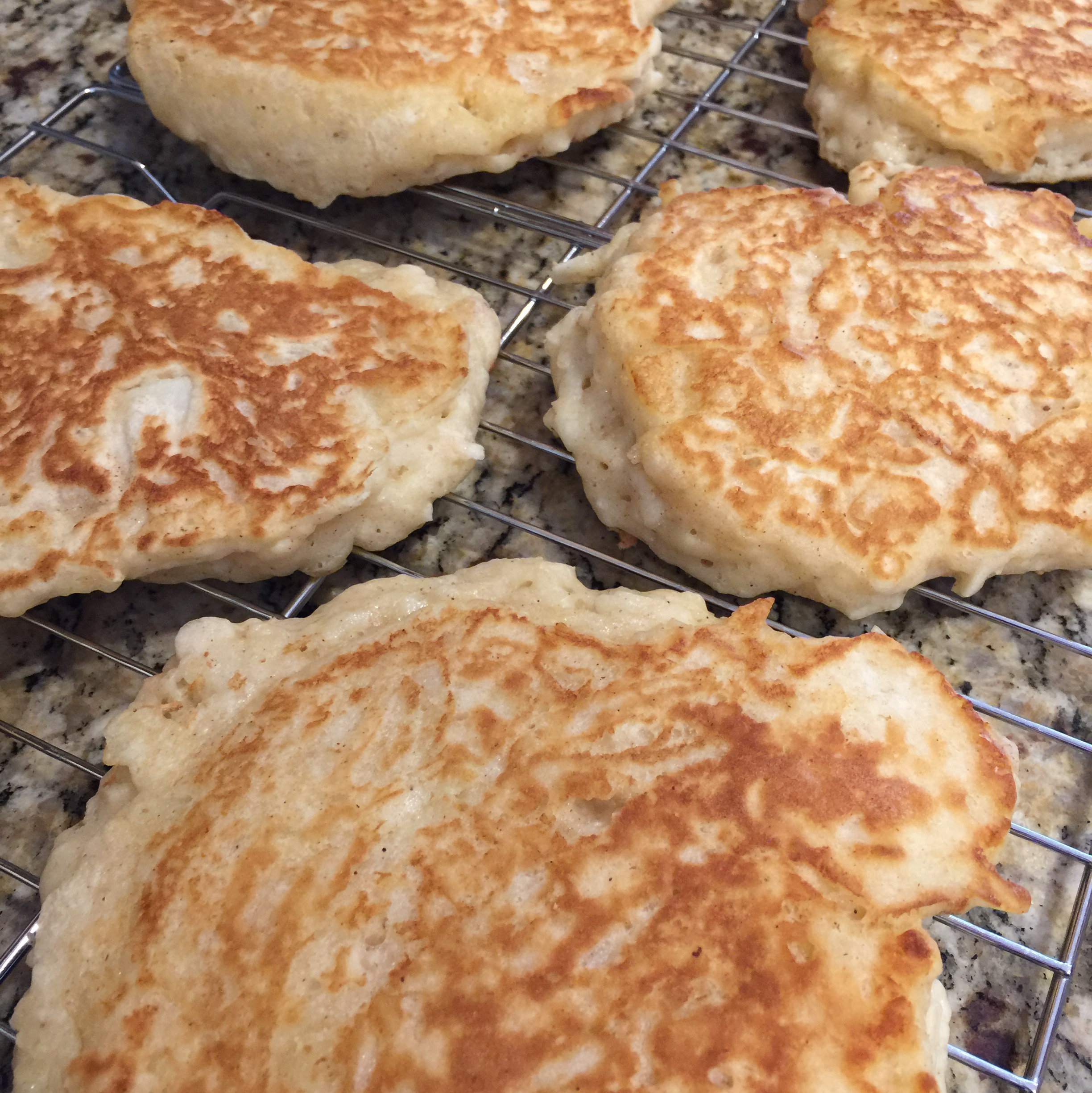 Veronica's Apple Pancakes 