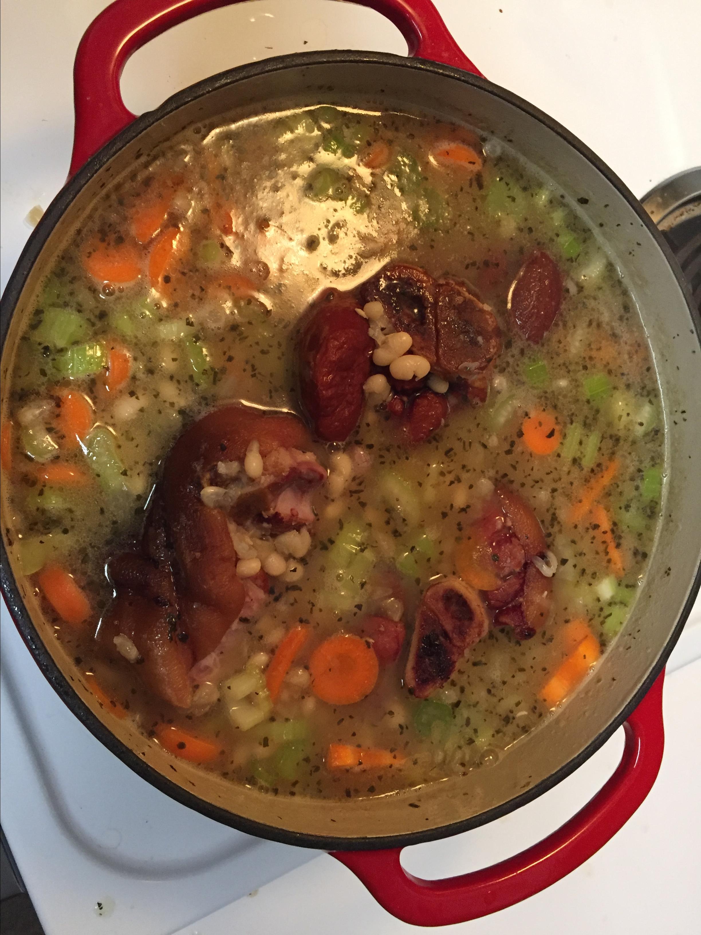 Navy Bean and Ham Hock Soup 