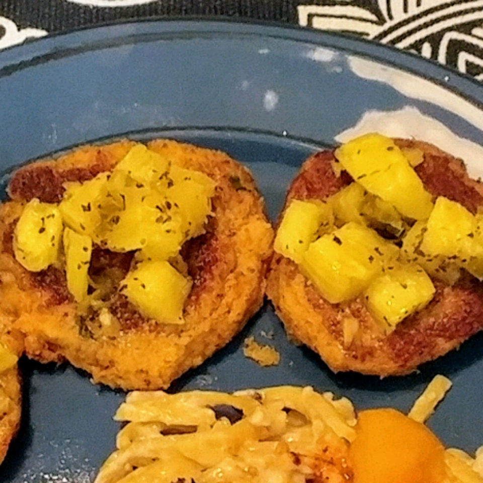 Caribbean Grilled Crab Cakes 