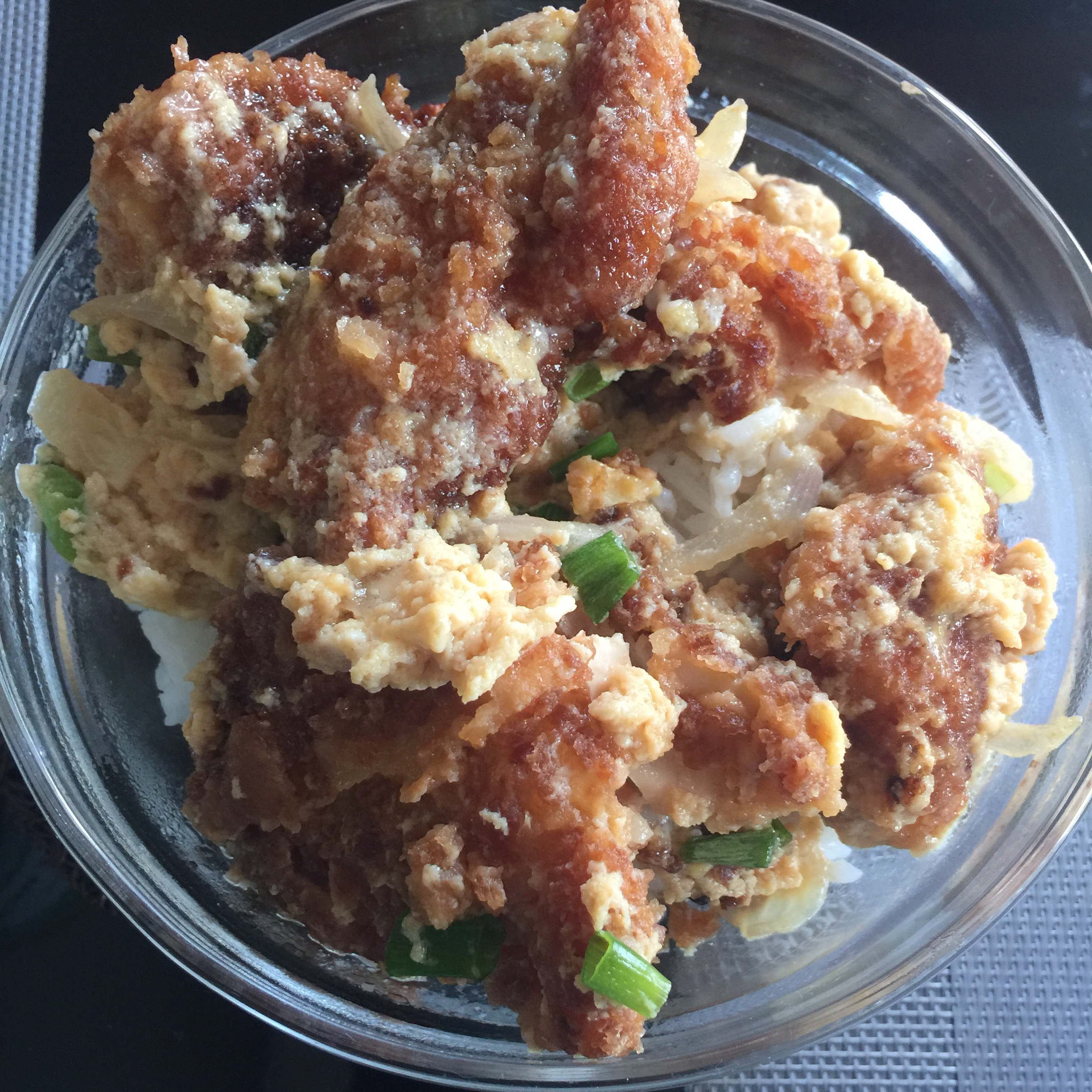 <p>Crispy deep-fried pork chops are the stars of this savory Japanese-style rice bowl. "Also known as Katsudon," says otaku. "Garnish with sliced green onions."</p>
                          