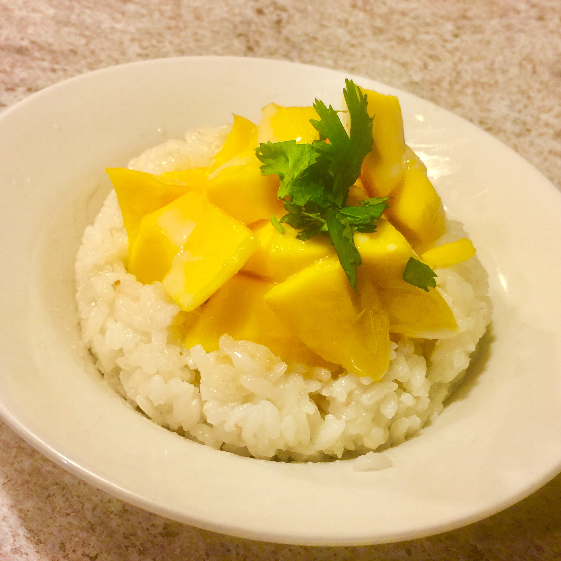 Mango with Sticky Coconut Rice (Kao Niaw) jjoh217@verizon.net