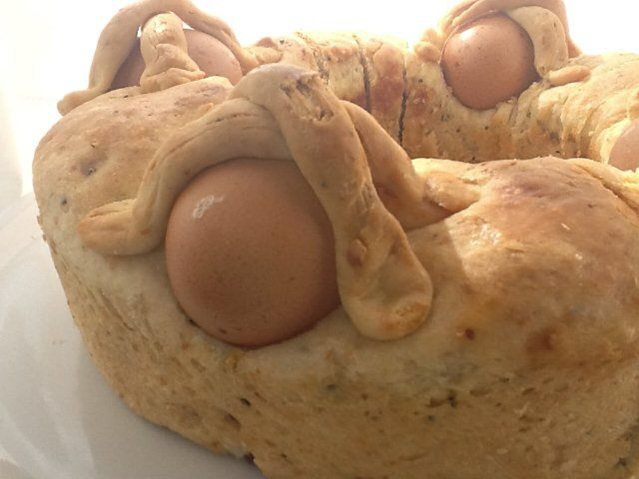 Casatiello Napoletano (Easter Bread from Naples) 
