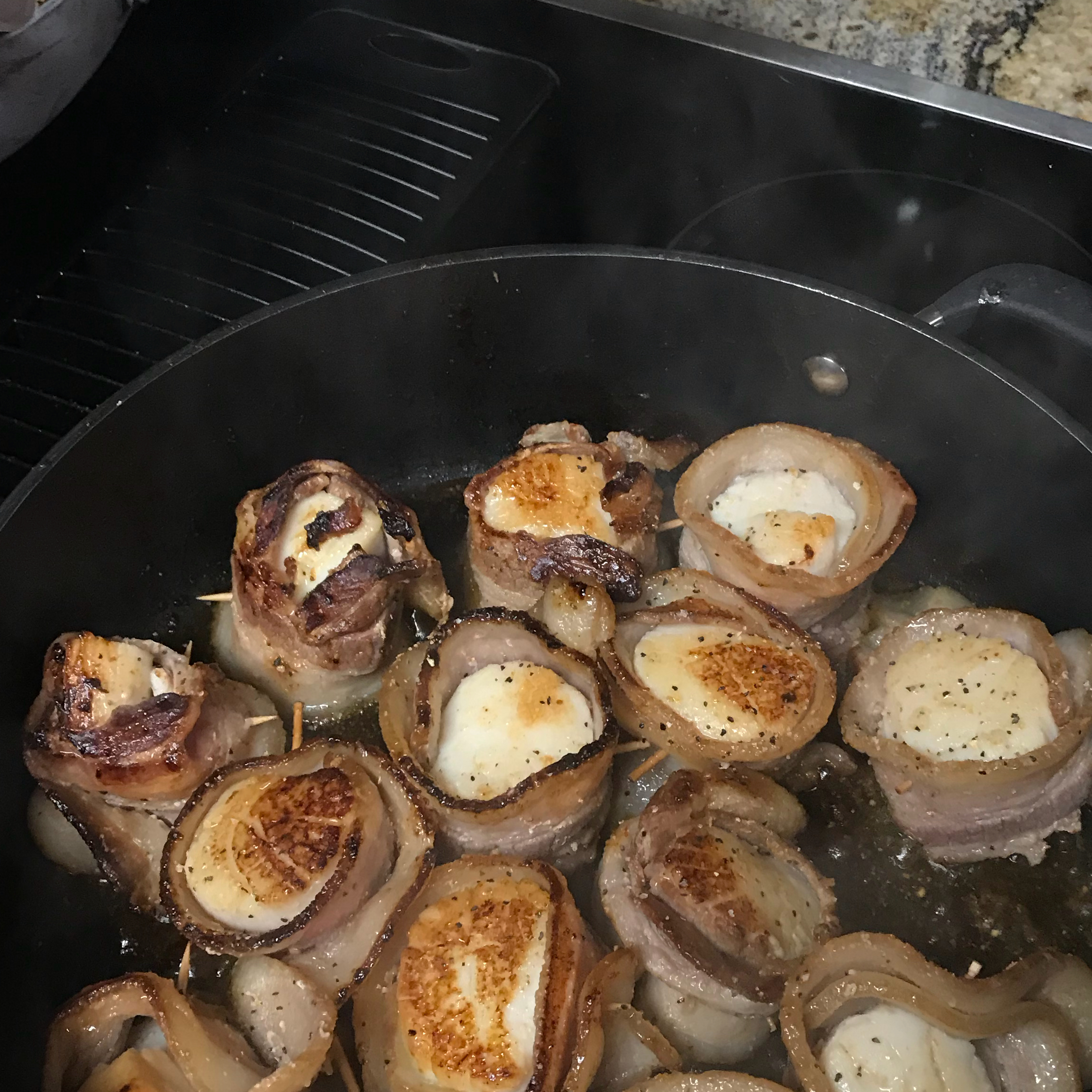 Spicy Bacon-Wrapped Scallops 