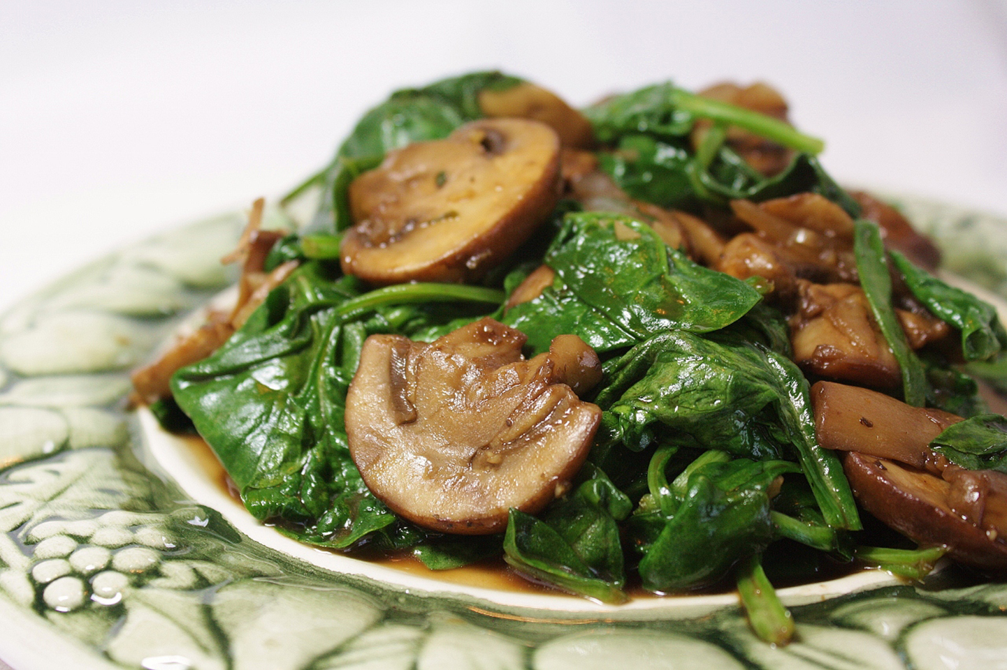 Mushrooms and Spinach Italian Style AllrecipesPhoto